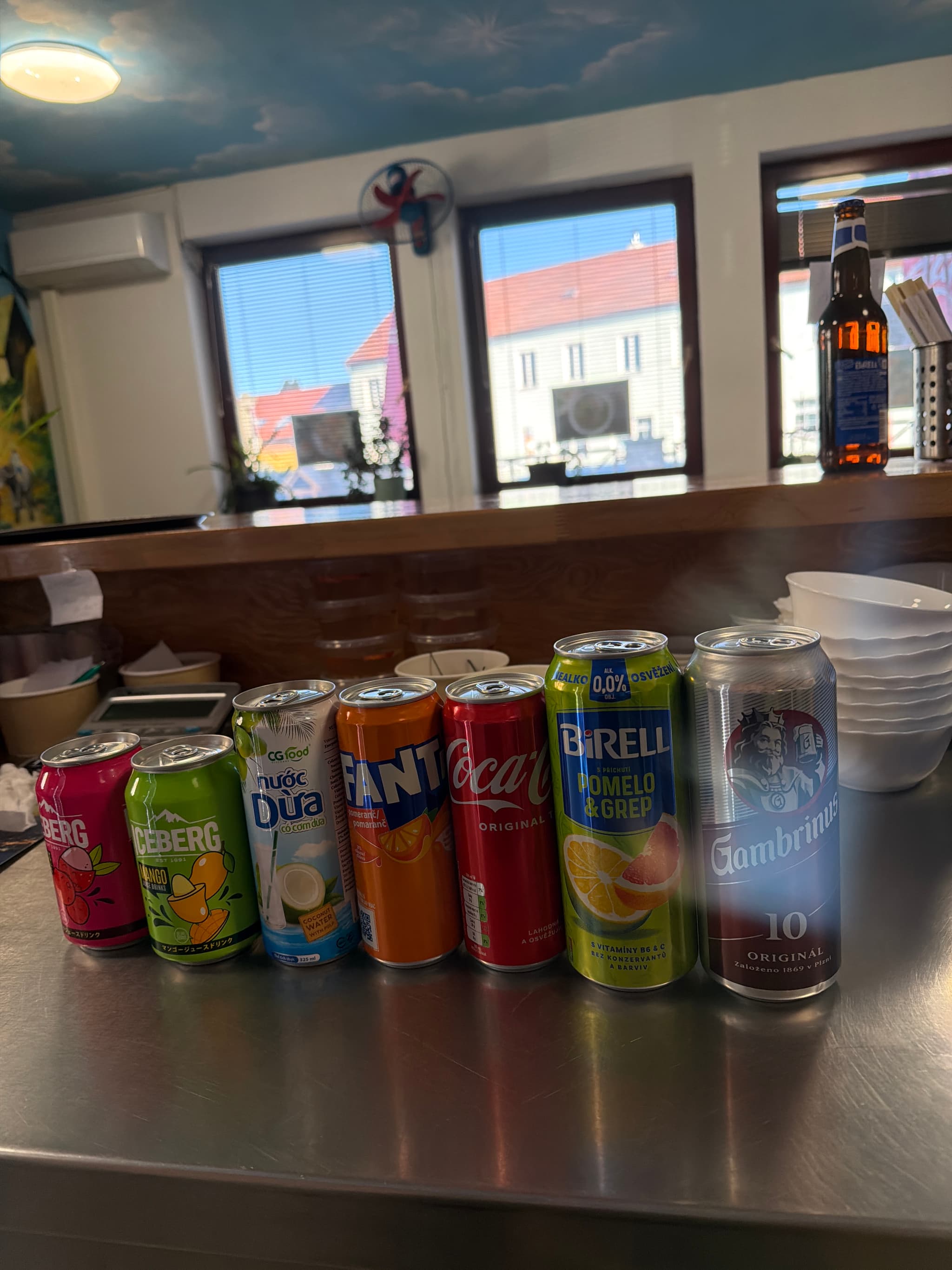 Coca, Fanta 0.33L